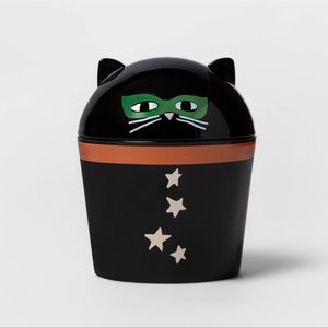 Target’s Hyde & EEK! Boutique’s Plastic Halloween Cat Snack Cup (NWT)